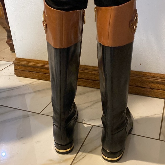 Micheal Kors Boots - Picture 14 of 15